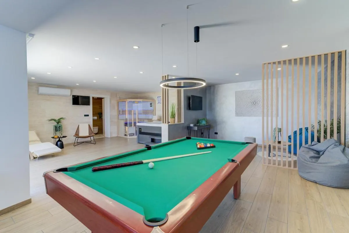 Villa One By Aneo Travel Novi Vinodolski