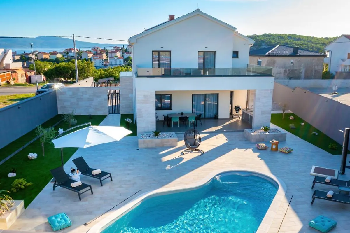 Villa One By Aneo Travel Novi Vinodolski