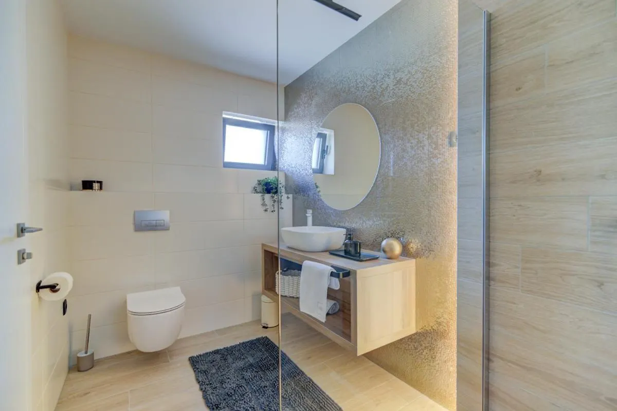 Villa One By Aneo Travel Novi Vinodolski