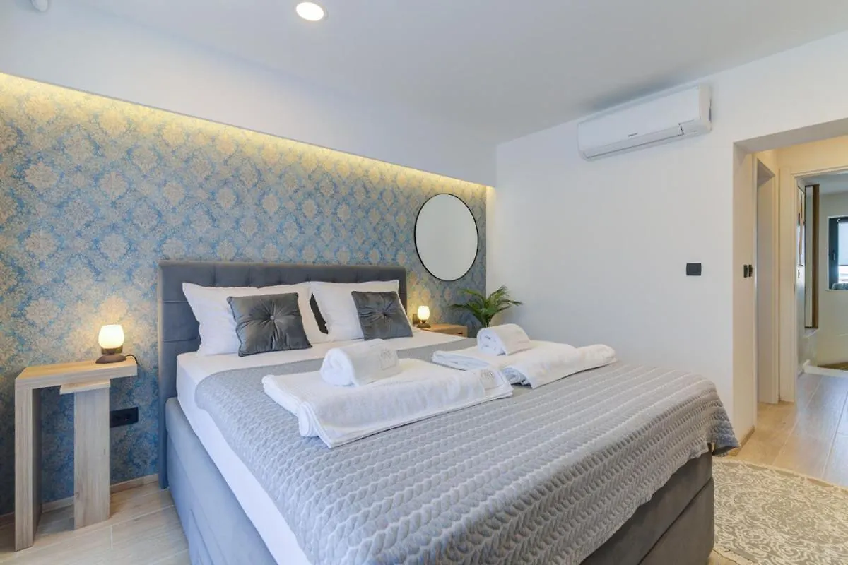 Villa One By Aneo Travel Novi Vinodolski