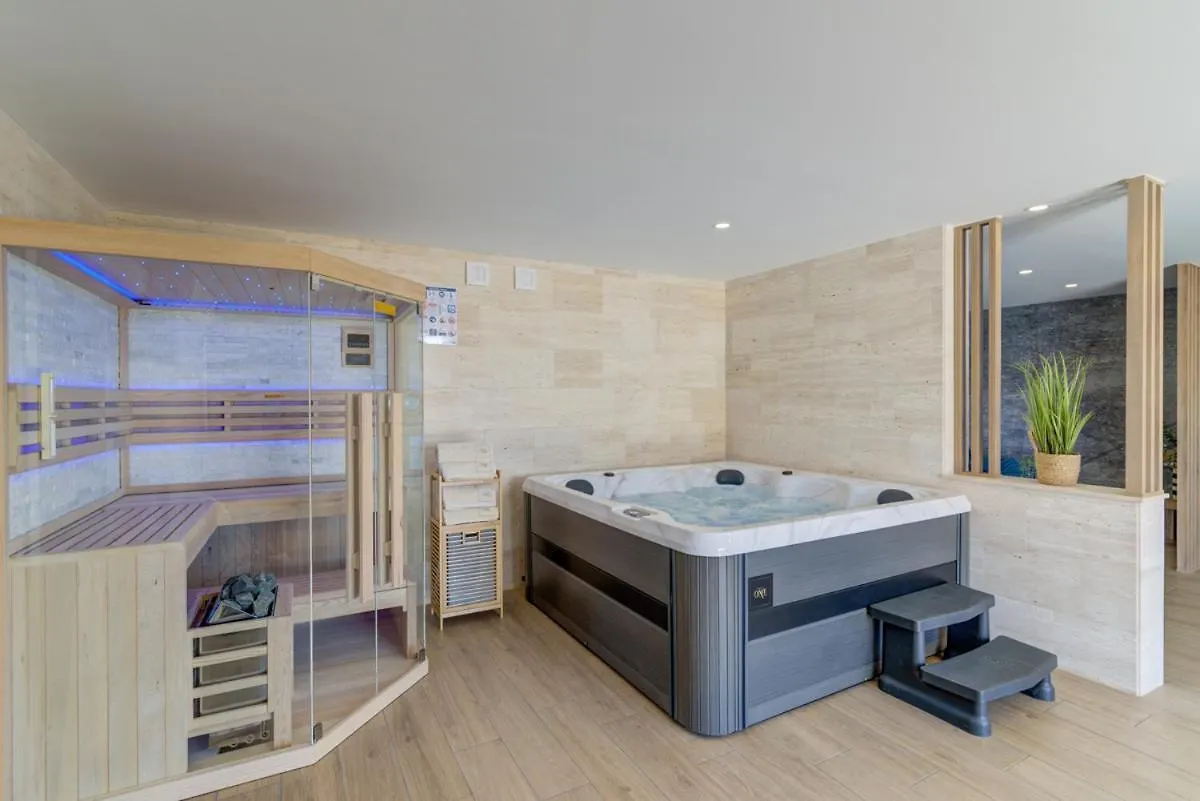 Villa One By Aneo Travel Novi Vinodolski