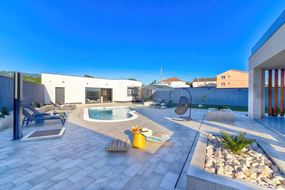 Villa One By Aneo Travel Novi Vinodolski Croatia