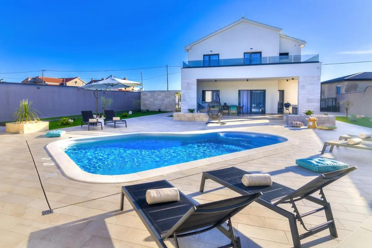Villa One By Aneo Travel Novi Vinodolski